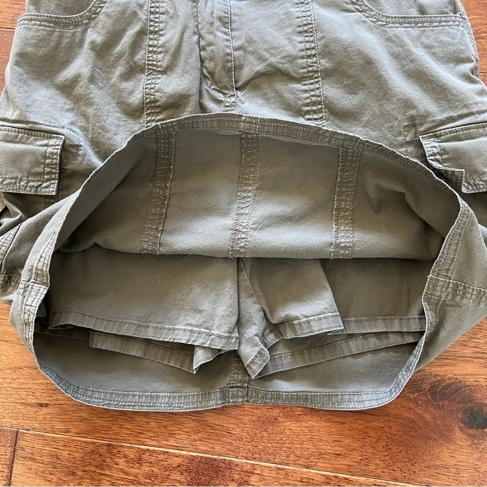 Y2K Jessica Olive Green Cargo Mini Skirt with Shorts - Picture 4 of 8
